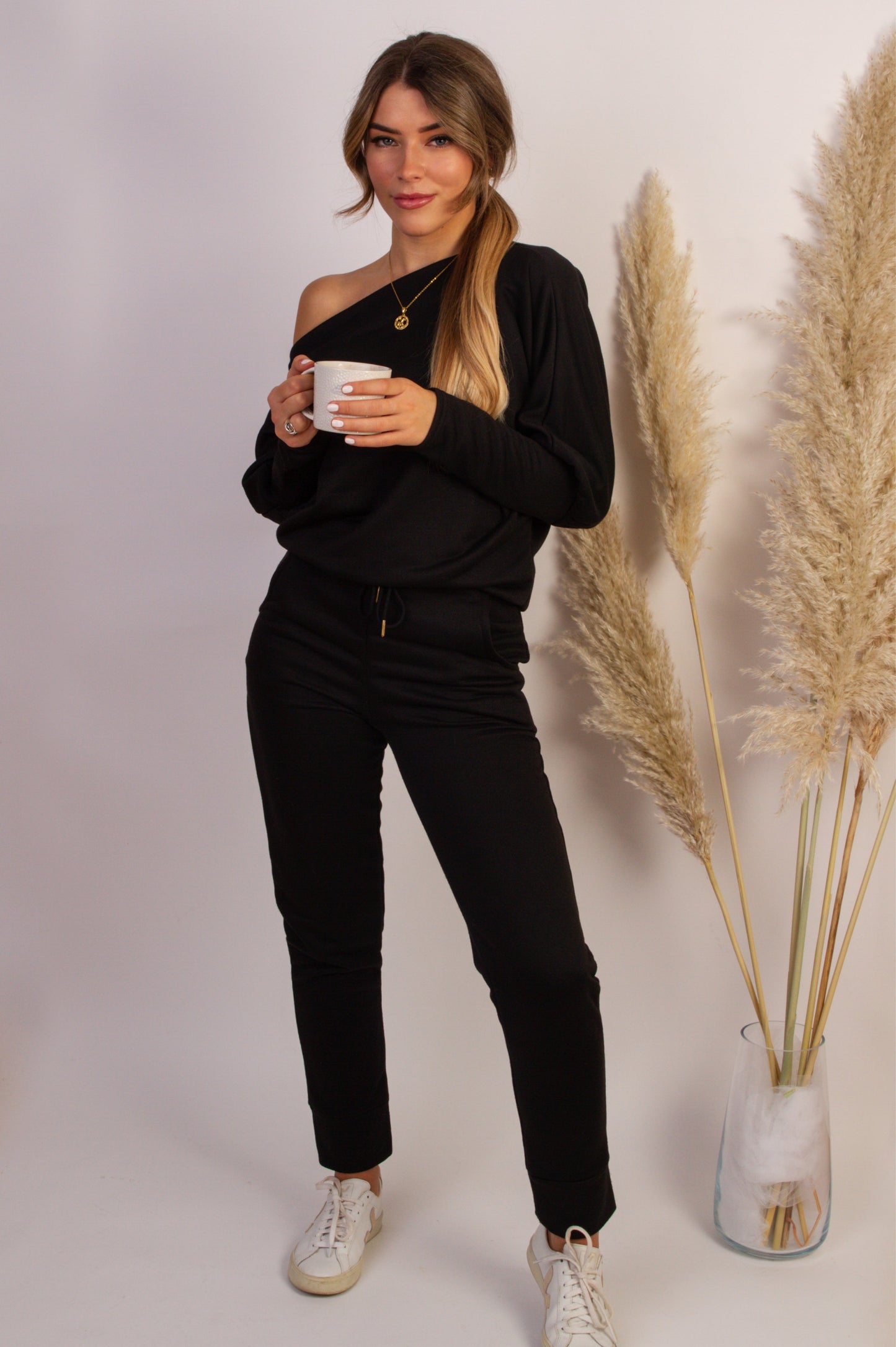 Mila Co ord Loungewear Set - Sweater & Joggers In Black - Pleat Boutique